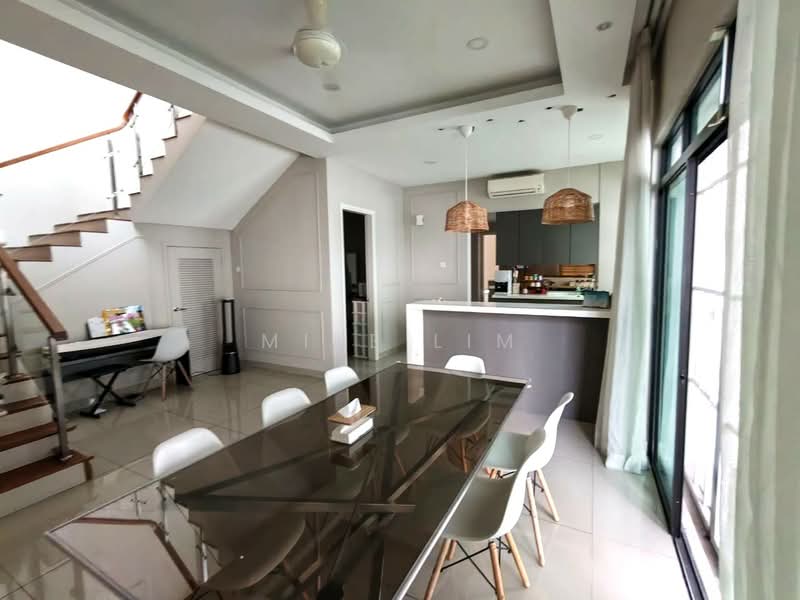 Rumah Banglo untuk Dijual di Kajang (Selangor) - Mike Lim - Dining Room - PropertyGuru.com.my