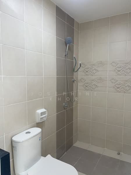Condominium for Rent at IDEAL VENICE RESIDENCY - Josephine Khor - Bathroom - PropertyGuru.com.my