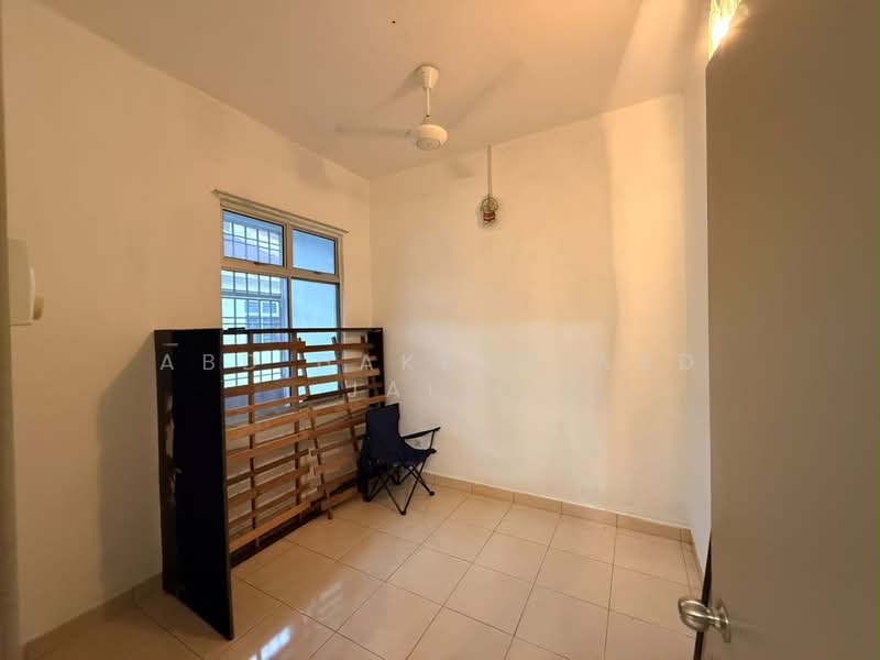 1-storey Terraced House for Sale in Taman Bestari Indah (Ulu Tiram) - Abd Hakeem Abd Jalil - PropertyGuru.com.my