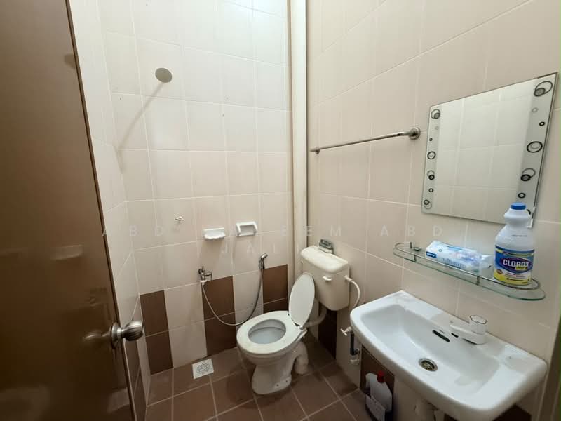 1-storey Terraced House for Sale in Taman Bestari Indah (Ulu Tiram) - Abd Hakeem Abd Jalil - PropertyGuru.com.my