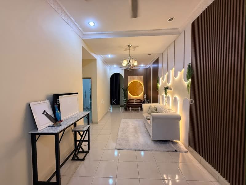 1-storey Terraced House for Sale in Taman Bestari Indah (Ulu Tiram) - Abd Hakeem Abd Jalil - PropertyGuru.com.my