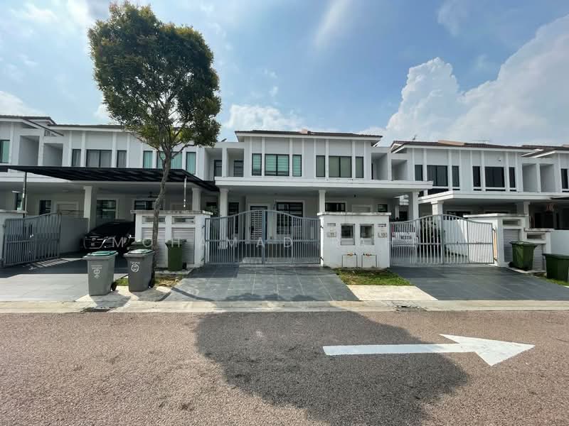 2-storey Terraced House for Sale in Johor Bahru (Johor) - Mohamad Rahfi - Exterior - PropertyGuru.com.my
