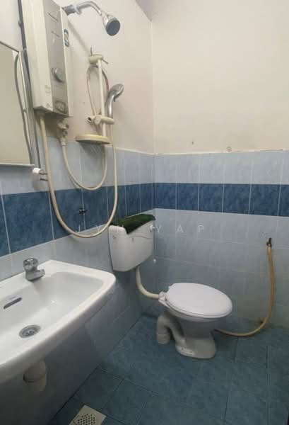Rumah Teres 1 Tingkat untuk Disewa di Kuantan (Pahang) - Jyn Yap - Bathroom - PropertyGuru.com.my