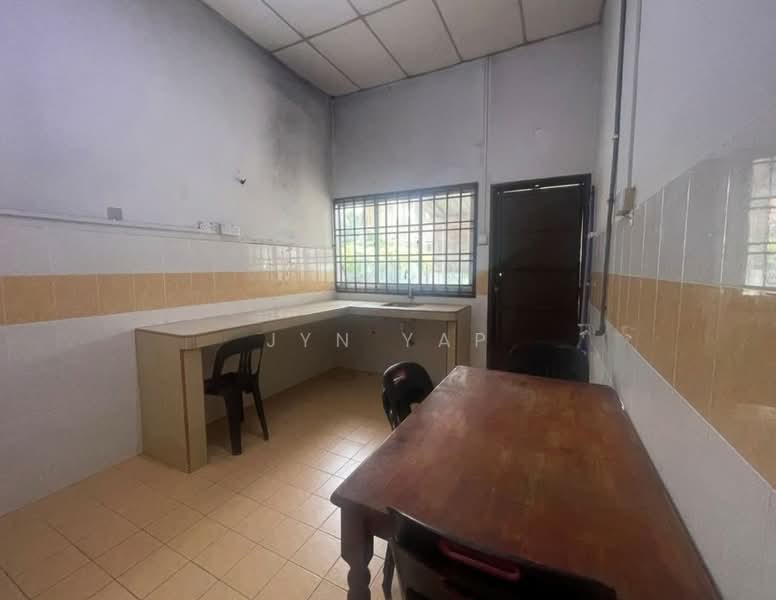 Rumah Teres 1 Tingkat untuk Disewa di Kuantan (Pahang) - Jyn Yap - Kitchen - PropertyGuru.com.my