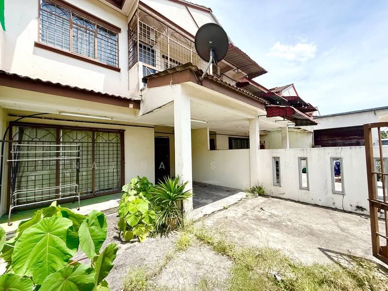 Rumah Teres untuk Dijual di Taman Sri Kejora (Kajang) - Najibah Sahari - PropertyGuru.com.my