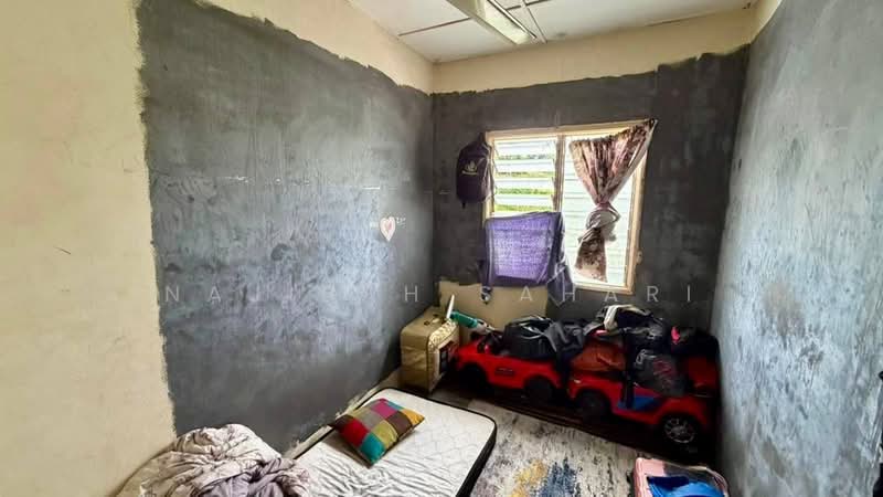 Rumah Teres 2 Tingkat untuk Dijual di Taman Tasik Semenyih (Semenyih) - Najibah Sahari - PropertyGuru.com.my