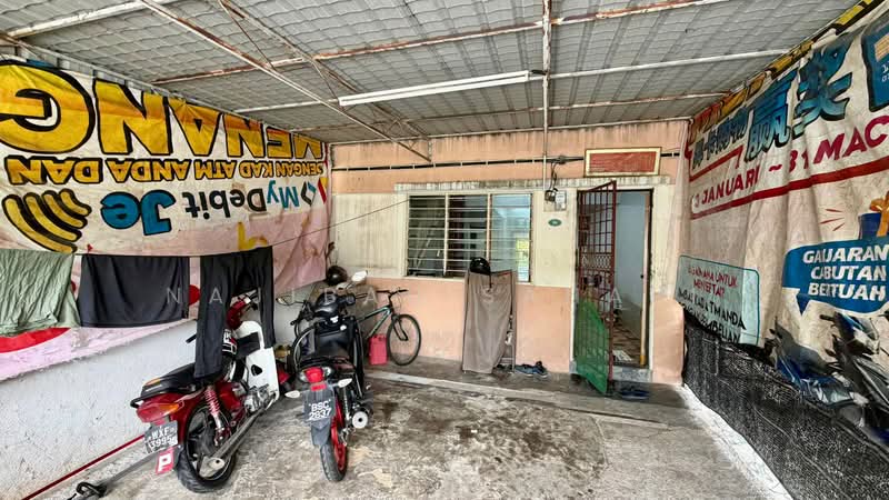 Rumah Teres 2 Tingkat untuk Dijual di Taman Tasik Semenyih (Semenyih) - Najibah Sahari - PropertyGuru.com.my