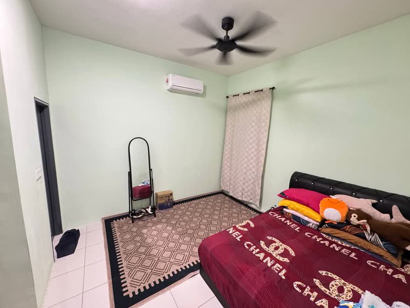 Townhouse for Rent in Dengkil (Selangor) - Ahmad Faiz - Bedroom - PropertyGuru.com.my