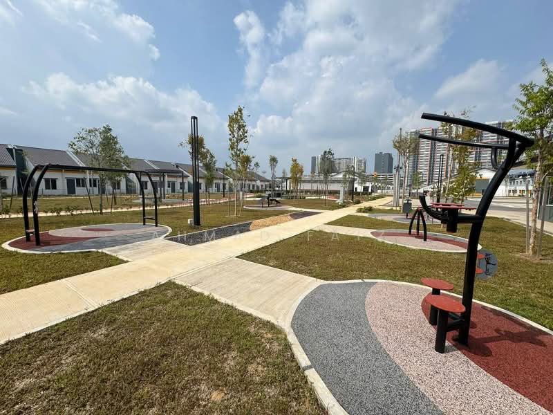 Townhouse for Rent in Dengkil (Selangor) - Ahmad Faiz - Exterior - PropertyGuru.com.my