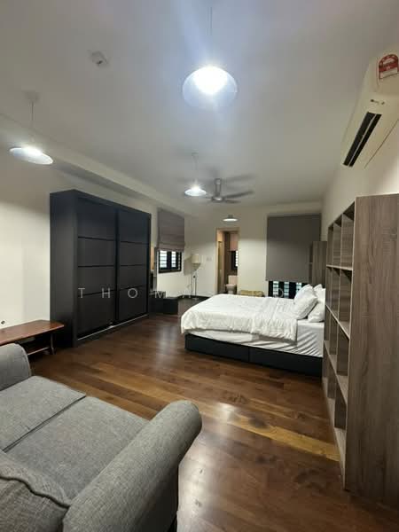 Servis Apartment untuk Disewa di Isola - Thomas Loh - Bedroom - PropertyGuru.com.my