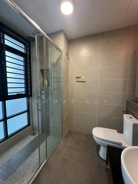 Servis Apartment untuk Disewa di Isola - Thomas Loh - Bathroom - PropertyGuru.com.my