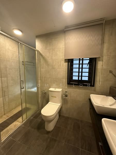 Servis Apartment untuk Disewa di Isola - Thomas Loh - Bathroom - PropertyGuru.com.my