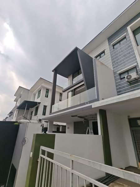 Rumah Kluster untuk Dijual di Taman Mutiara Mas (Skudai) - Eva Siow - Exterior - PropertyGuru.com.my