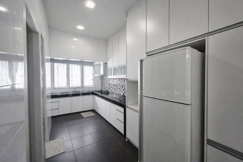2-storey Terraced House for Sale in Putra Heights (Subang Jaya) - Nobeille Chung - Kitchen - PropertyGuru.com.my