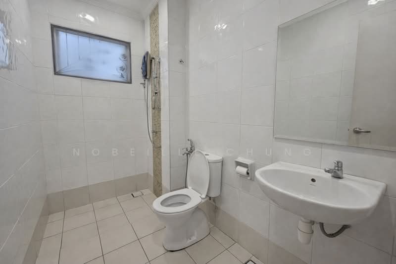 2-storey Terraced House for Sale in Putra Heights (Subang Jaya) - Nobeille Chung - Bathroom - PropertyGuru.com.my