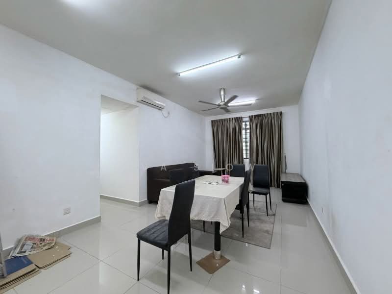Apartment for Rent at The Pines Residence - Eva Siow - Living Room - PropertyGuru.com.my