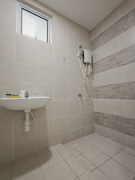 Condominium for Rent at Imperial Grande - Kelvin Tan - Bathroom - PropertyGuru.com.my