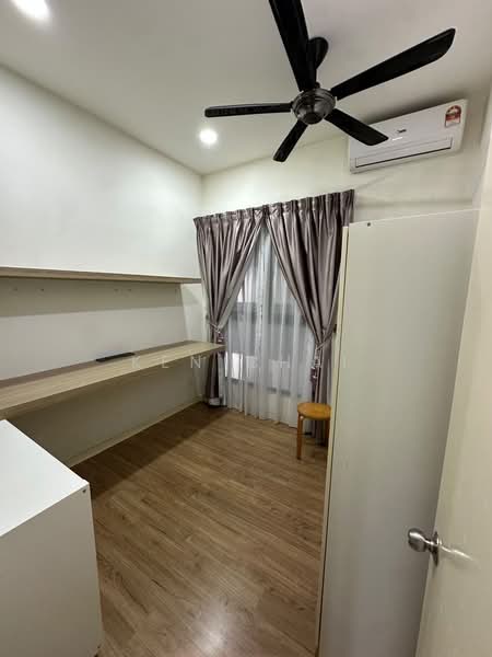 Condominium for Sale at The WaterEdge (Pinggiran Air) - Ken Chai - PropertyGuru.com.my