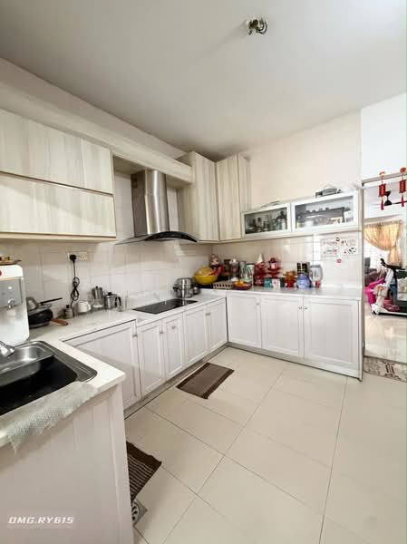 Rumah Teres 2 Tingkat untuk Dijual di Bandar Botanic (Klang) - Daniel Kok - Kitchen - PropertyGuru.com.my