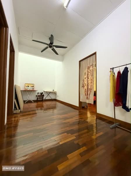 Rumah Teres 2 Tingkat untuk Dijual di Bandar Botanic (Klang) - Daniel Kok - Interior - PropertyGuru.com.my