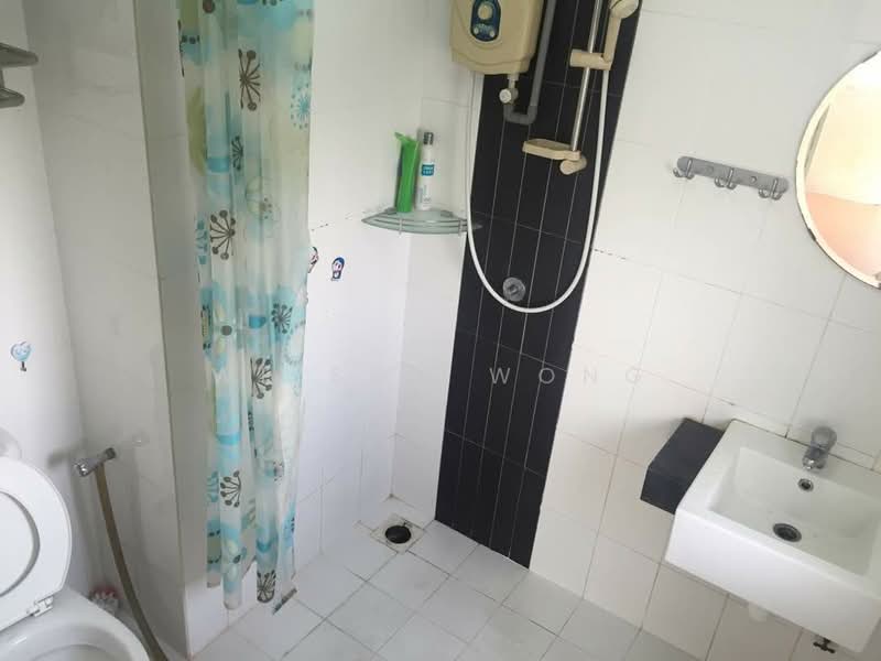 Condominium for Sale at Plaza Menjalara - Wilson Wong - Bathroom - PropertyGuru.com.my
