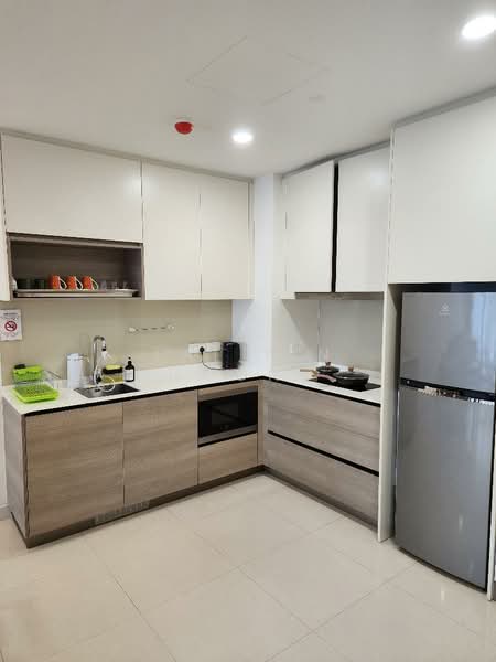 Servis Apartment untuk Dijual di ViiA Residences - Lai Yin Hoong - Kitchen - PropertyGuru.com.my