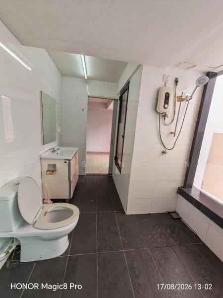 Service Residence for Rent at Halo Sunday @ Empire City - Christine Tan - Bathroom - PropertyGuru.com.my