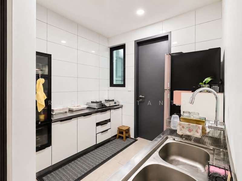 Condominium for Sale at The Valley Residences @ SkySierra - Rudy Hartanto - Kitchen - PropertyGuru.com.my
