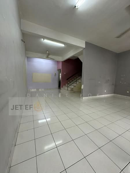Rumah Teres 2-Tingkat untuk Dijual di Bandar Bukit Tinggi 2 (Klang) - Daniel Kok - Living Room - PropertyGuru.com.my