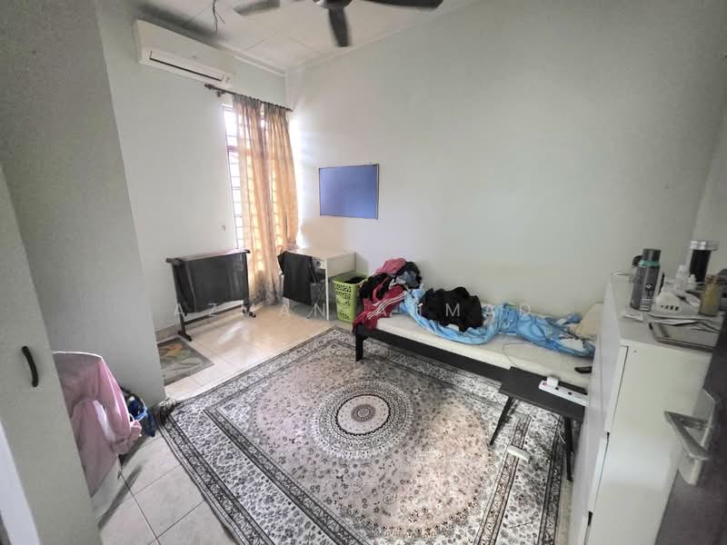 2-storey Terraced House for Sale in Bukit Jelutong (Shah Alam) - Azman Ahmad - PropertyGuru.com.my