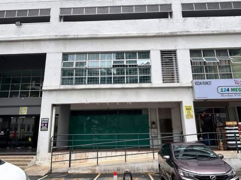 Shop / Office for Sale in Taman Perindustrian Oug (Jalan Klang Lama (Old Klang Road)) - Allen . - Exterior - PropertyGuru.com.my