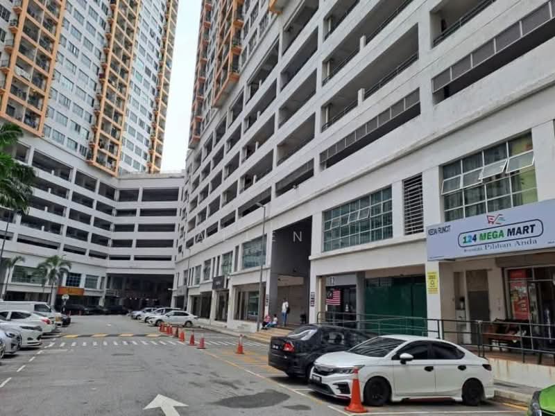 Shop / Office for Sale in Taman Perindustrian Oug (Jalan Klang Lama (Old Klang Road)) - Allen . - Exterior - PropertyGuru.com.my