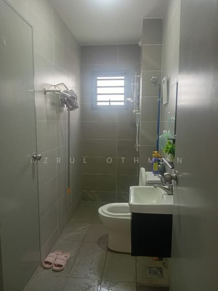 Rumah Berkembar untuk Dijual di Senawang (Negeri Sembilan) - Azrul Othman - Bathroom - PropertyGuru.com.my