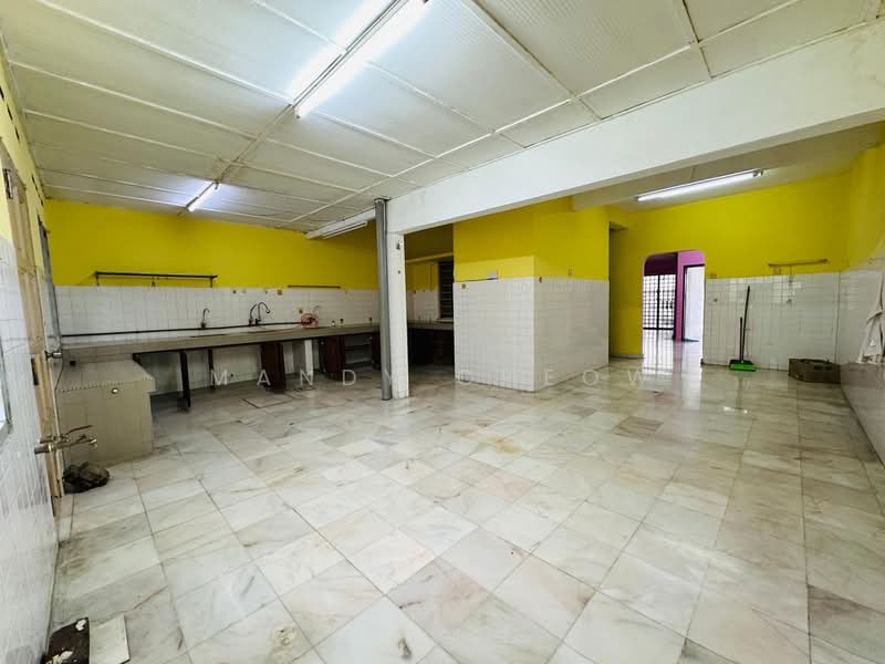 Terraced House for Sale in Rawang (Selangor) - Mandy Cheow - Kitchen - PropertyGuru.com.my