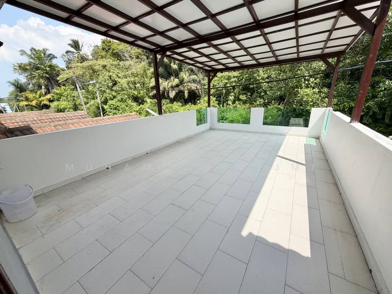 Rumah Teres untuk Dijual di Kampung Darat Tok Kapor (Binjai) - Muhammad Najmi - Balcony - PropertyGuru.com.my