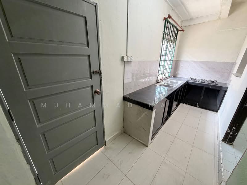 Rumah Teres untuk Dijual di Kampung Darat Tok Kapor (Binjai) - Muhammad Najmi - Kitchen - PropertyGuru.com.my