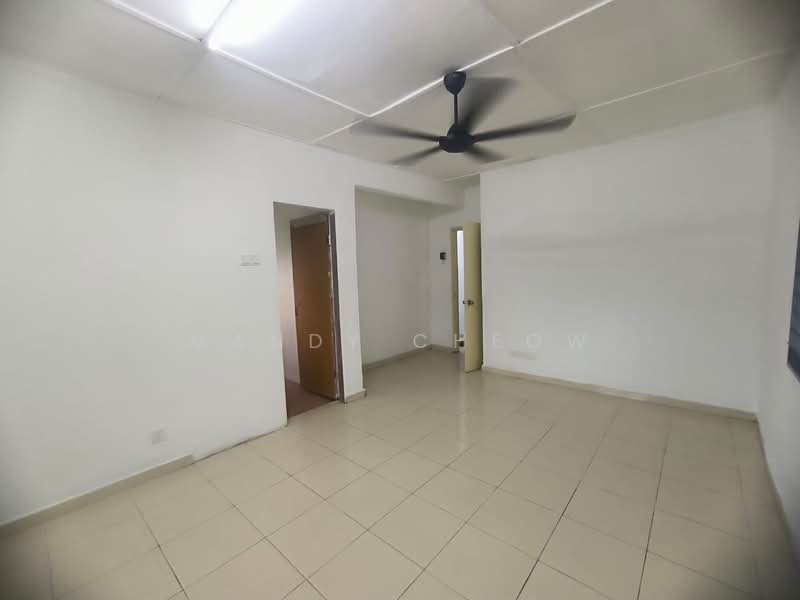 Terraced House for Sale in Bandar Country Homes (Rawang) - Mandy Cheow - Interior - PropertyGuru.com.my