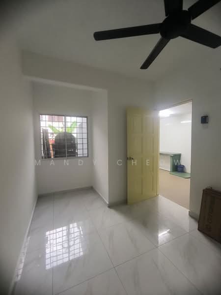 Terraced House for Sale in Bandar Country Homes (Rawang) - Mandy Cheow - Interior - PropertyGuru.com.my