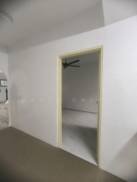 Terraced House for Sale in Bandar Country Homes (Rawang) - Mandy Cheow - Interior - PropertyGuru.com.my