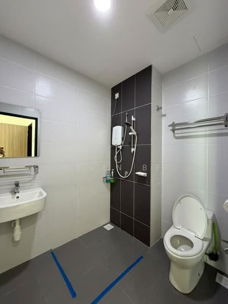 Service Residence for Rent at Novo 8 Residence - Helen BF - Bathroom - PropertyGuru.com.my