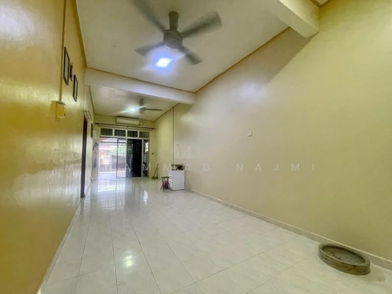 Terraced House for Sale in Kemaman (Terengganu) - Muhammad Najmi - Living Room - PropertyGuru.com.my