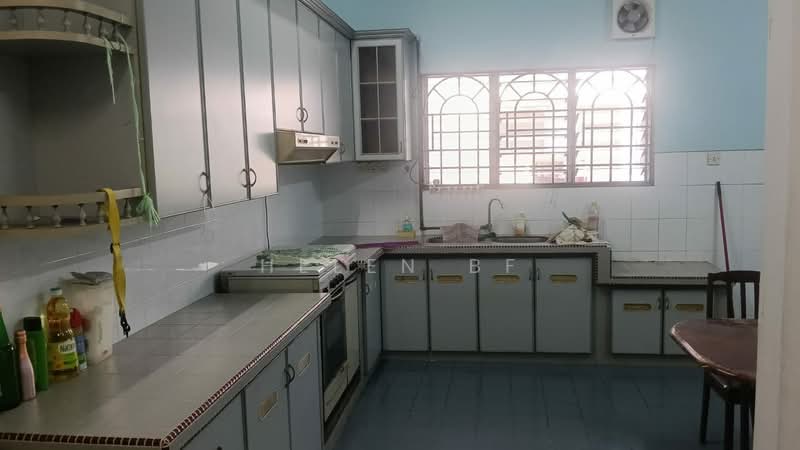 Rumah Teres 2 Tingkat untuk Dijual di Batu Berendam (Melaka) - Helen BF - Kitchen - PropertyGuru.com.my