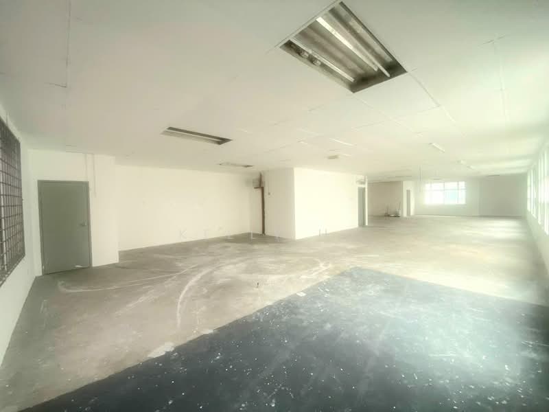 Shop for Rent in Klang (Selangor) - Kelly Hu - Interior - PropertyGuru.com.my