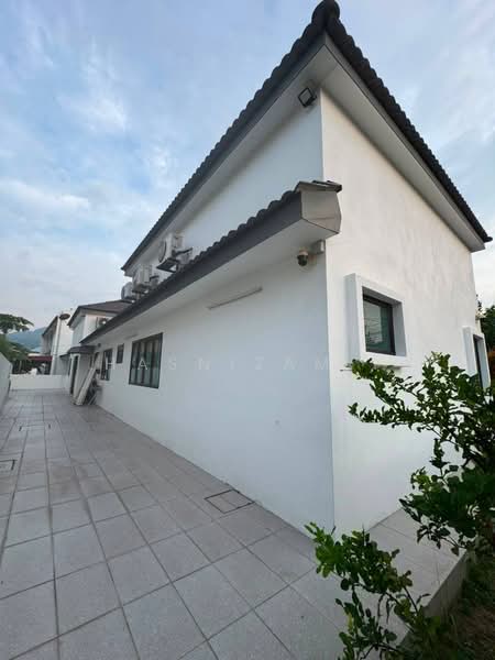 Rumah Banglo untuk Dijual di Gelugor (Penang) - Hasnizam . - PropertyGuru.com.my