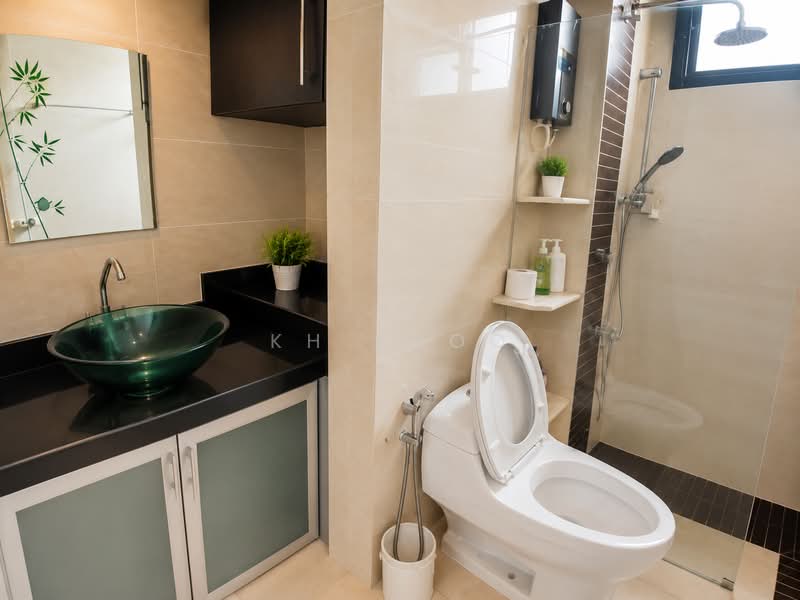 Rumah Teres 2 Tingkat untuk Dijual di Usj 20 (Subang Jaya) - KH Khoo - Bathroom - PropertyGuru.com.my