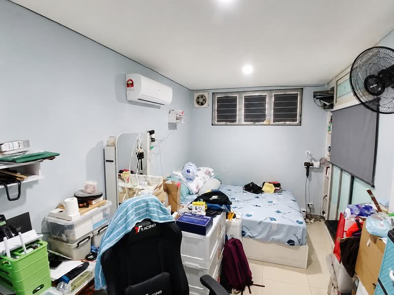 Rumah Teres 2 Tingkat untuk Dijual di Usj 20 (Subang Jaya) - KH Khoo - Bedroom - PropertyGuru.com.my