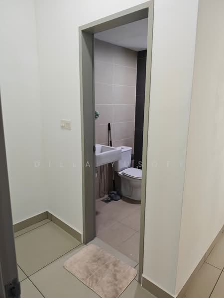Service Residence for Sale at Almyra Residences - DILLA YUSOFF - Bathroom - PropertyGuru.com.my