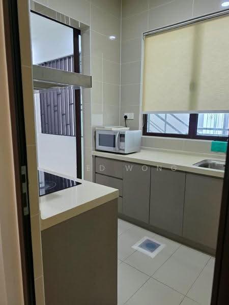 Kondominium untuk Disewa di Isle of Kamares - Jared Wong - Kitchen - PropertyGuru.com.my
