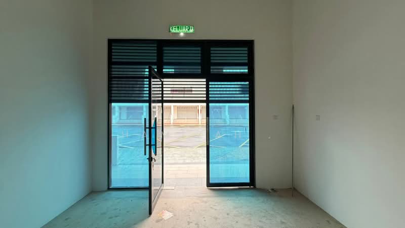 Rumah Niaga untuk Disewa di Alam Impian (Shah Alam) - Hamizah . - Entrance - PropertyGuru.com.my