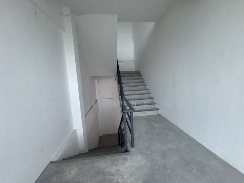Kilang untuk Disewa di Bukit Kemuning (Shah Alam) - Kent Lee Jing Guang - Interior - PropertyGuru.com.my